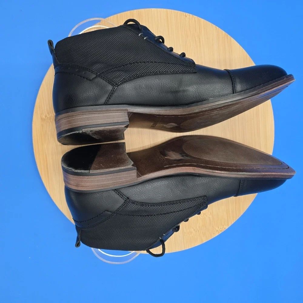 Madden‎ JAYYZ Black Chukka Boots Dress Shoes Mens 8.5 EUC